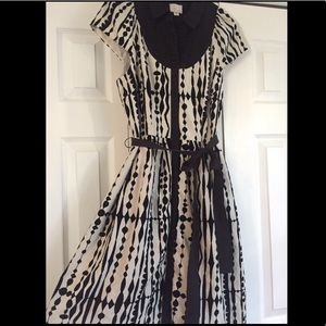 Anthropologie - 6 - Black/white dress, corduroy